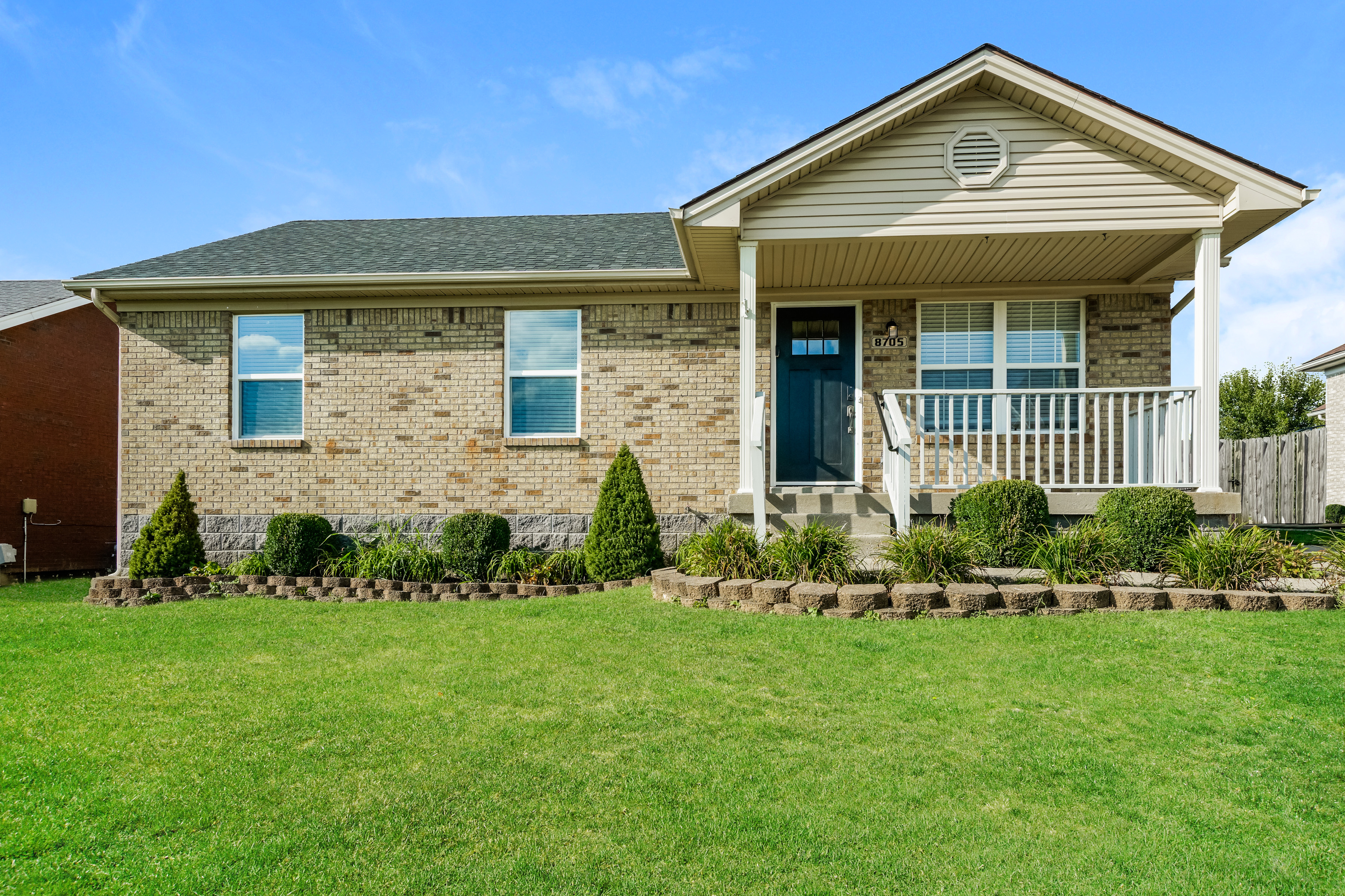 8705 VISION PL LOUISVILLE, KY 40229